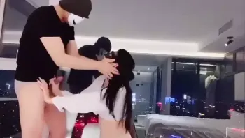 vivian 定制款性感花纹肉丝，完美身材比例捆绑榨精御姐美若天仙.MP4