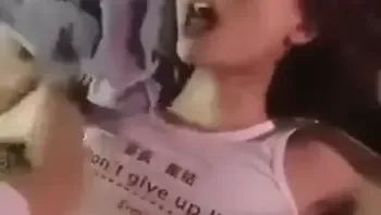 中邪了？还是磕药磕嗨了？