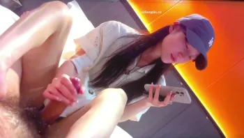 印象足拍 极品鸭舌帽大学生，妹妹很清楚可人，粉红美乳好可爱，手足口全都有