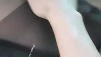 推特艺知昭昭 大尺度福利 超市露出遥控跳蛋调教 露毛露逼激情裸舞 很骚